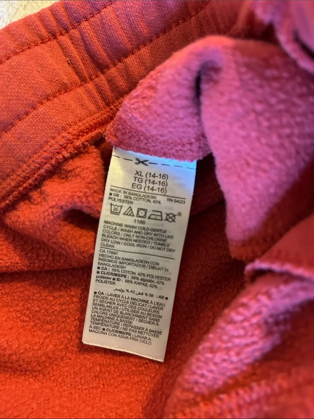 Old Navy Red Pull-On Kids Shorts with White Drawstring